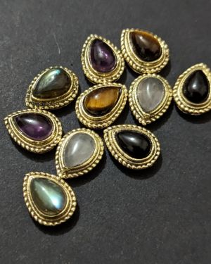 Lot 10 pierres rainurées n°09 – goutte mix
