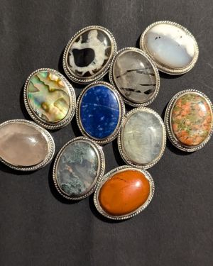Lot 10 pierres rainurées laiton argenté n°20 – ovale 21X19mm