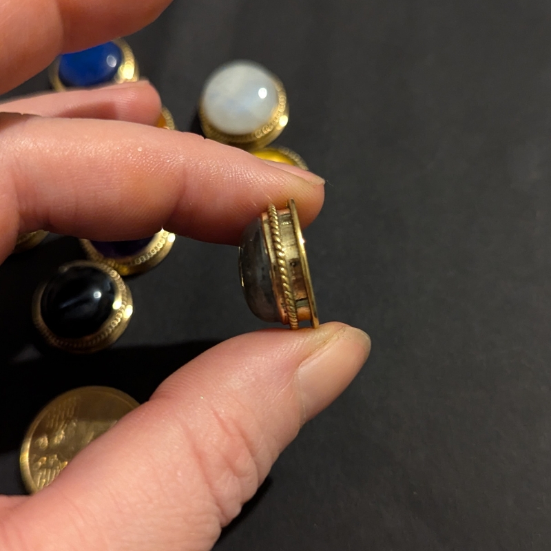 lot 10 pierres rainurées n°07 ronde 18mm