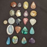 Lot de 20 pierres n°32