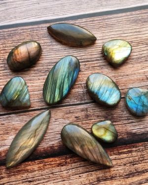 Lot de pierres – labradorites n°16 X 10