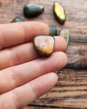 Lot de pierres – labradorites n°18 X 10