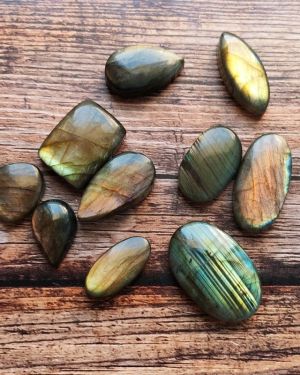 Lot de pierres – labradorites n°18 X 10