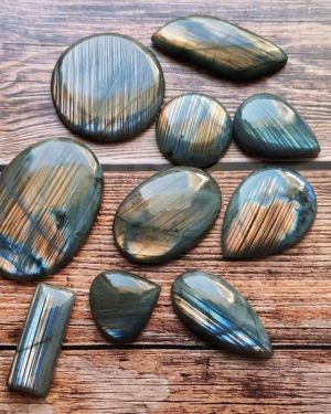 Lot de pierres – labradorites n°29 X 10