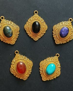 Lot pendentifs laiton avec pierres n°08 X 05