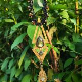 Collier Yantra micro-macramé