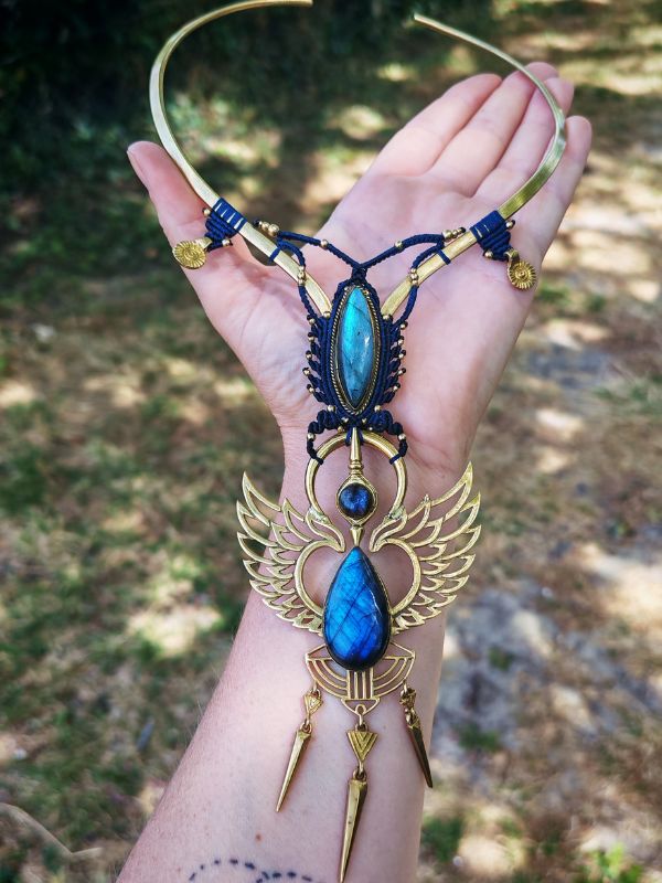 Collier Akasha – micro macramé