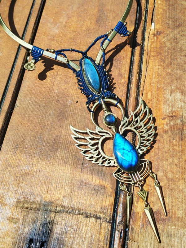 Collier Akasha – micro macramé