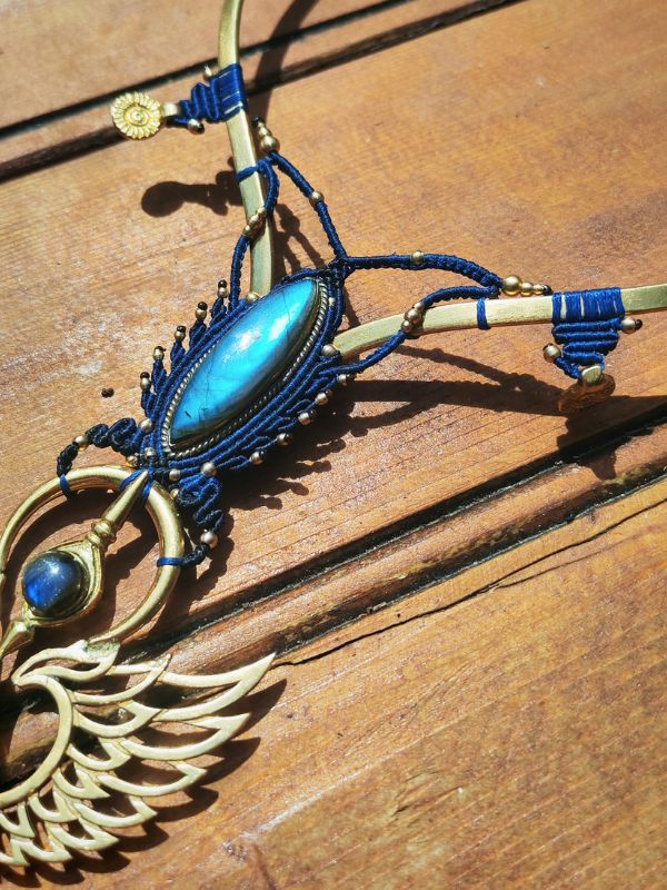 Collier Akasha – micro macramé