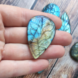 Lot de pierres gravées – labradorites n°04 X 15