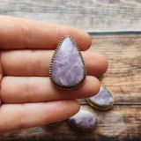 Lot grandes pierres rainurées doré – lépidolite n°14 x 08