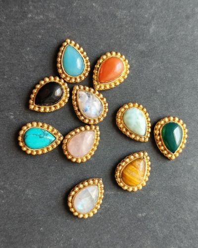 Lot 10 pierres rainurées n°40