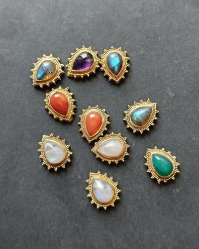 Lot 10 pierres rainurées n°46