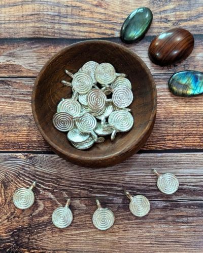 Charms en laiton argenté – design n°10